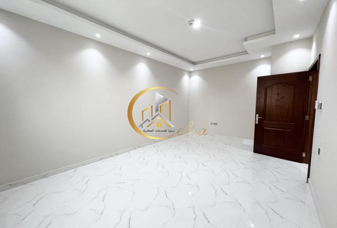 54008854 - Property Image 2