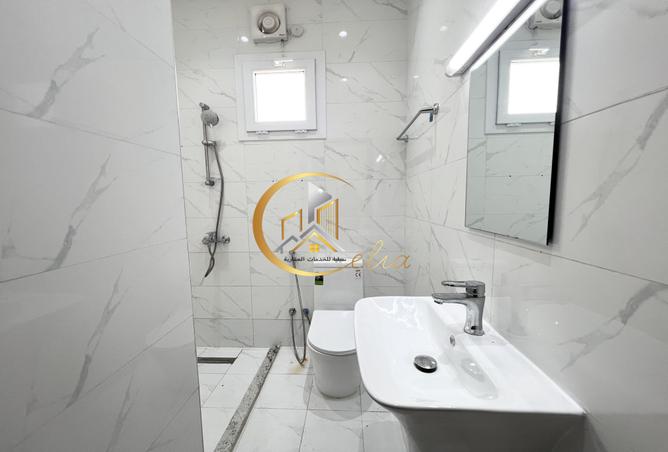 54008854 - Property Image 3