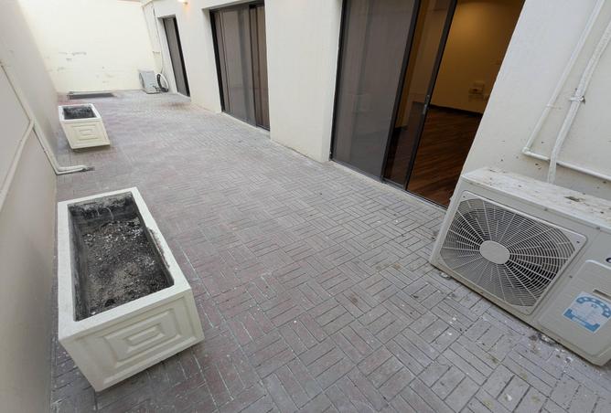 54343880 - Property Image 2