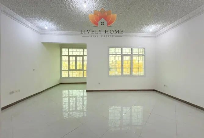 62350710 - Property Image 3