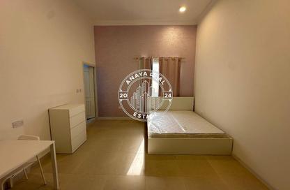 Apartment - Studio - 1 for rent in Al Aziziyah - Doha
