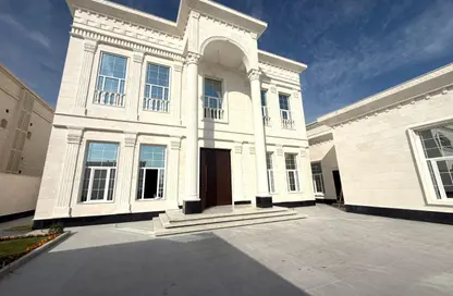 فيلا للبيع في روضة الحمامة - الضعاين