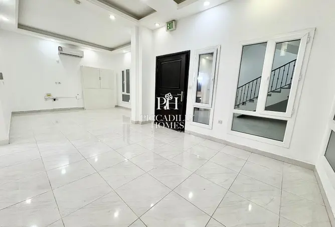 62351805 - Property Image 2