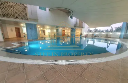 Apartment - 2 Bedrooms - 3 Bathrooms for rent in West Bay Tower - West Bay - West Bay - Doha