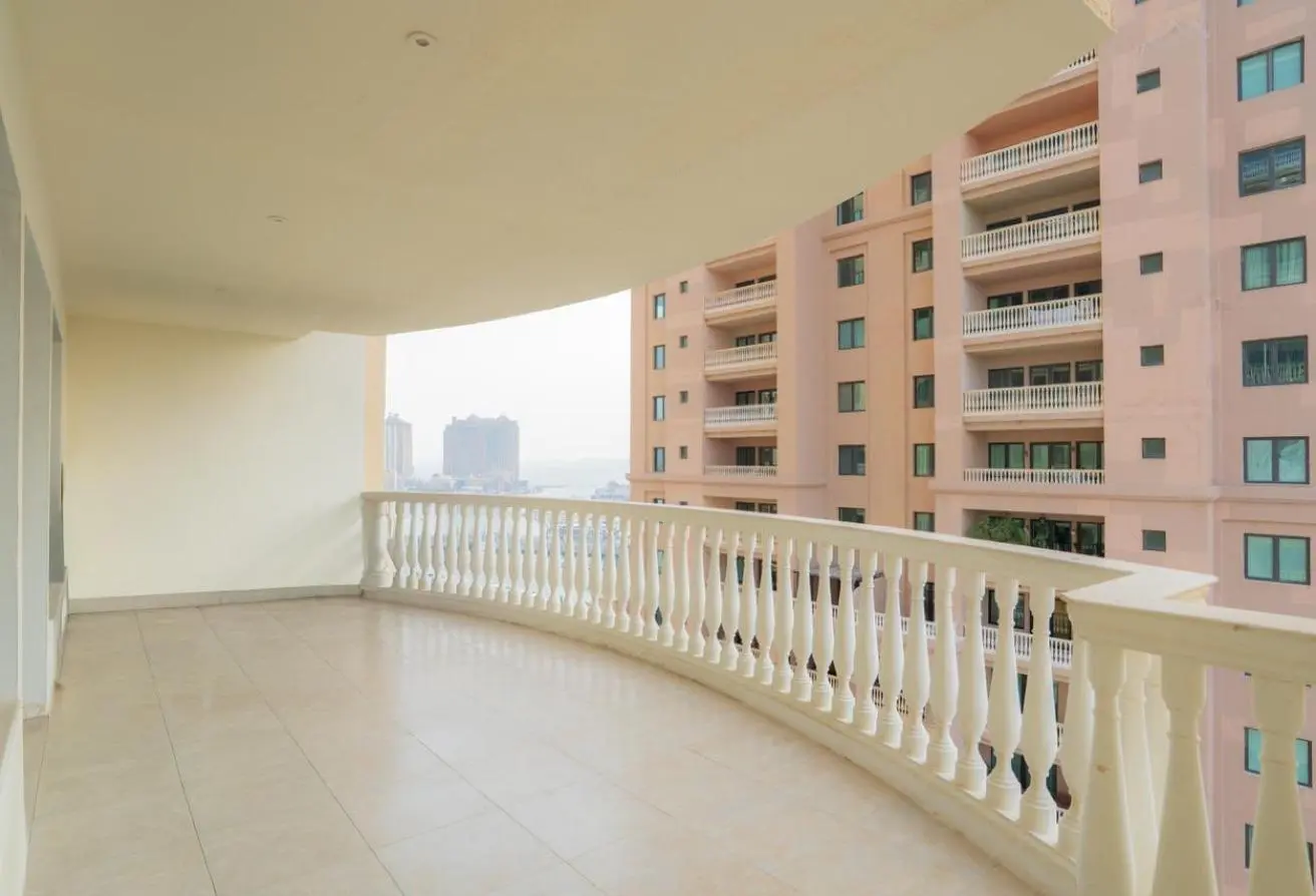 998072 - Property Main Image