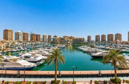 Townhouse - 2 Bedrooms - 3 Bathrooms for rent in West Porto Drive - Porto Arabia - The Pearl Island - Doha