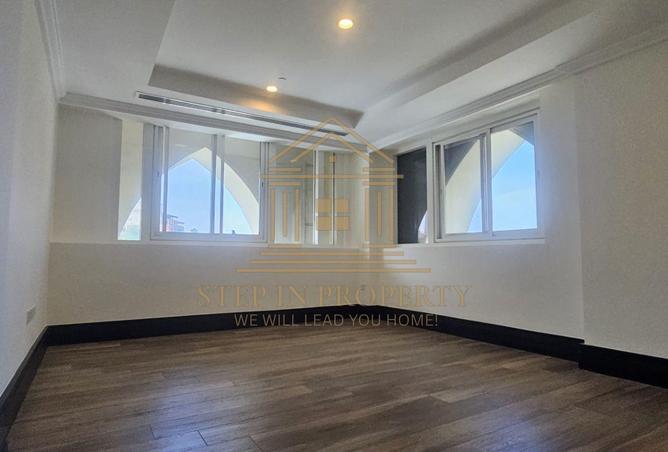 52501300 - Property Main Image