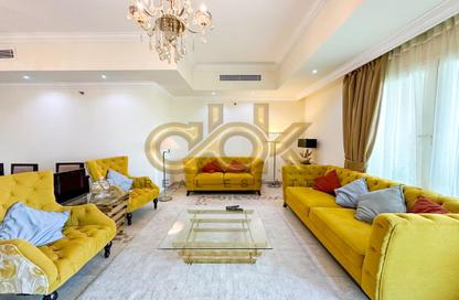 Apartment - 1 - 2 for sale in East Porto Drive - Porto Arabia - The Pearl Island - Doha