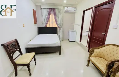 Apartment - Studio - 1 Bathroom for rent in OqbaBin Nafie Steet - Old Airport Road - Doha