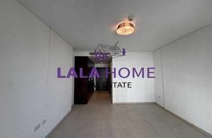 Apartment - 2 Bedrooms - 3 Bathrooms for rent in Viva East - Viva Bahriyah - The Pearl Island - Doha