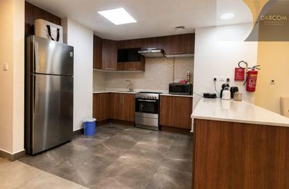 Apartment - 2 Bedrooms - 3 Bathrooms for rent in Rivan Building - Al Erkyah City - Lusail