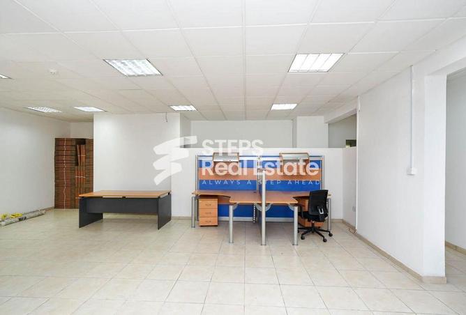 52133025 - Property Image 3