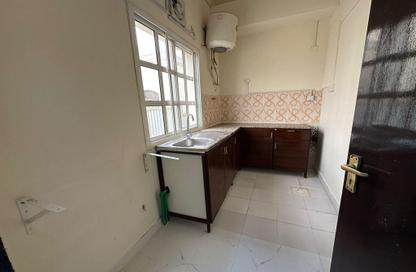 Apartment - 1 Bedroom - 1 Bathroom for rent in Umm Al Seneem Street - Ain Khaled - Doha