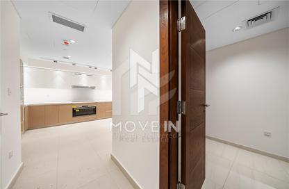 Apartment - 2 Bedrooms - 4 Bathrooms for sale in Crystal Residence - Gewan Island - The Pearl Island - Doha