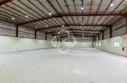 Warehouse - Studio for rent in Industrial Area 5 - Industrial Area - Industrial Area - Doha