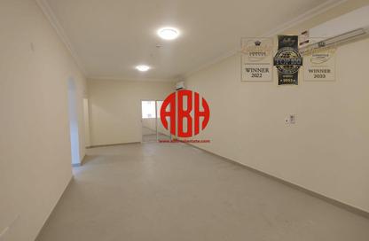 Apartment - 3 Bedrooms - 3 Bathrooms for rent in Al Jazeera Street - Fereej Bin Mahmoud North - Fereej Bin Mahmoud - Doha