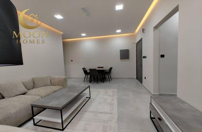 Apartment - 2 Bedrooms - 2 Bathrooms for rent in Street 871 - Al Duhail South - Al Duhail - Doha