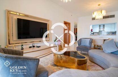 Apartment - 3 Bedrooms - 4 Bathrooms for rent in Viva East - Viva Bahriyah - The Pearl Island - Doha