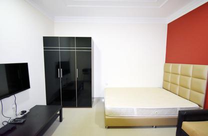 Apartment - Studio - 1 Bathroom for rent in Al Sakhama - Doha