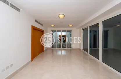 Apartment - 4 Bedrooms - 5 Bathrooms for rent in Viva East - Viva Bahriyah - The Pearl Island - Doha