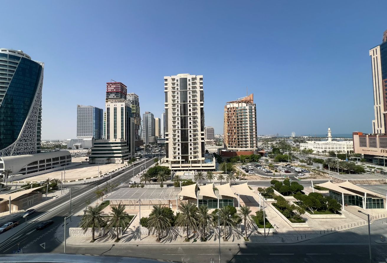 Lusail Marina | 2 Br | Prime location | furnished thumbnail 10