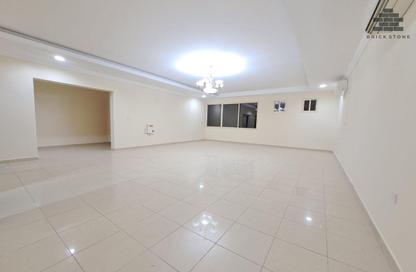 Apartment - 3 Bedrooms - 3 Bathrooms for rent in Al Sadd Road - Al Sadd - Doha