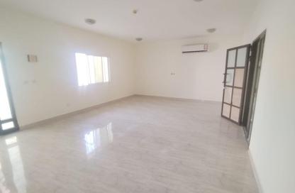 Villa - 5 Bedrooms - 5 Bathrooms for rent in Umm Al Amad - Umm Al Amad - Al Shamal