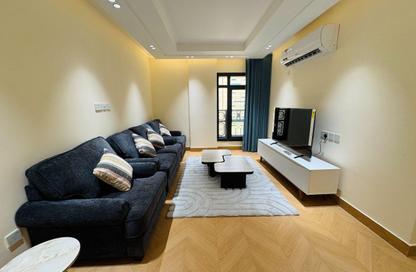 Apartment - 2 Bedrooms - 2 Bathrooms for rent in Al Nasr - Doha