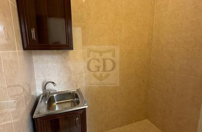 Apartment - Studio - 1 Bathroom for rent in Ain Khaled - Doha
