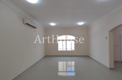 Villa - 5 - 5 for rent in Al Thumama - Al Thumama - Doha