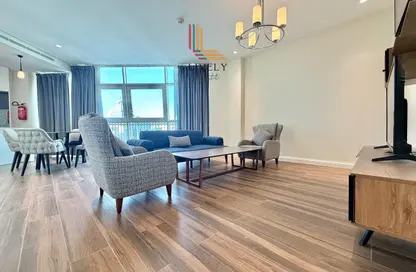 Penthouse - 2 Bedrooms - 3 Bathrooms for sale in Floresta Gardens - Floresta Gardens - The Pearl Island - Doha