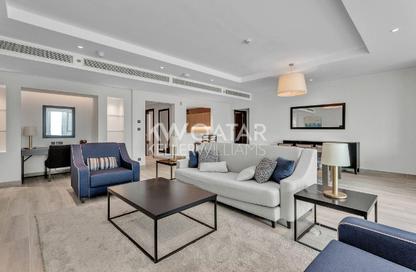 Apartment - 2 Bedrooms - 3 Bathrooms for sale in West Bay - West Bay - Doha