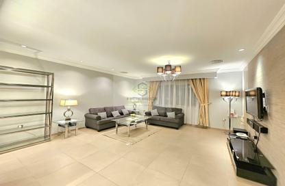 Apartment - 2 Bedrooms - 3 Bathrooms for rent in Al Nasr Street - Al Nasr - Doha