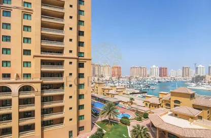 Apartment - 2 Bedrooms - 3 Bathrooms for sale in West Porto Drive - Porto Arabia - The Pearl Island - Doha