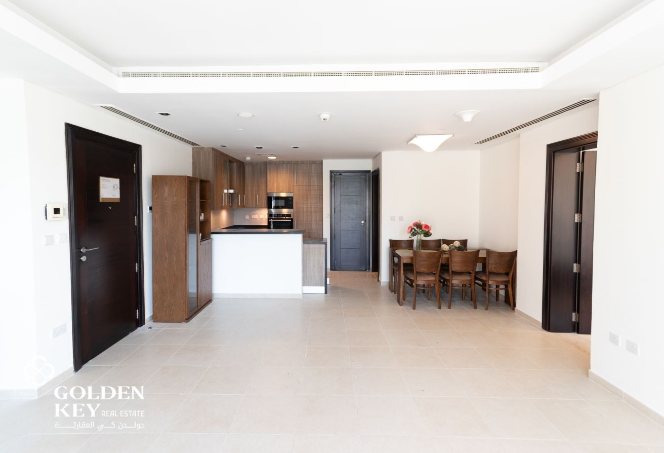 NO COMMISSION | BILLS INCLUDED | BEACHFRONT CHALET