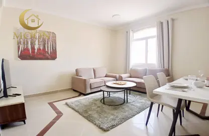 Apartment - 3 Bedrooms - 2 Bathrooms for rent in Al Mansoura - Al Mansoura - Doha