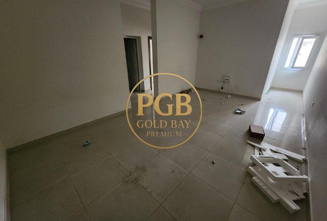 1008898 - Property Main Image