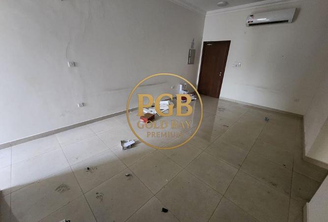 1008898 - Property Image 2