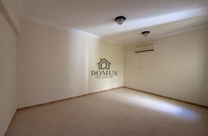 Apartment - 3 Bedrooms - 3 Bathrooms for rent in Hiteen Street - Al Muntazah - Doha