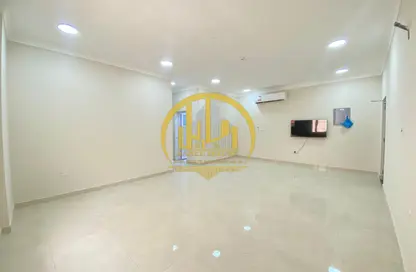 Apartment - 2 Bedrooms - 3 Bathrooms for rent in Mirqab Mall - Al Mirqab Al Jadeed - Doha Apartment - 2 Bedrooms - 3 Bathrooms for rent in Mirqab Mall - Al Mirqab Al Jadeed - Doha