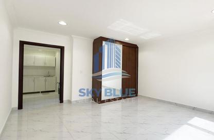 Apartment - Studio - 1 Bathroom for rent in Al Duhail - Al Duhail - Doha Apartment - Studio - 1 Bathroom for rent in Al Duhail - Al Duhail - Doha