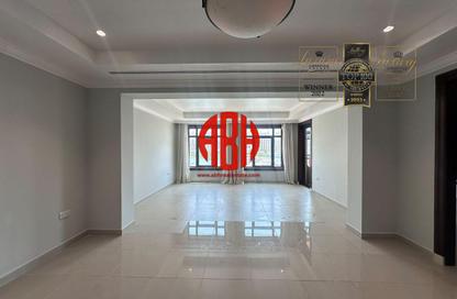 Townhouse - 1 - 2 for rent in West Porto Drive - Porto Arabia - The Pearl Island - Doha