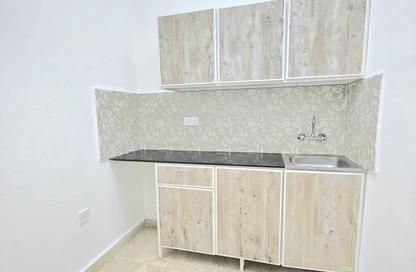 Apartment - Studio - 1 Bathroom for rent in Al Aziziyah - Doha