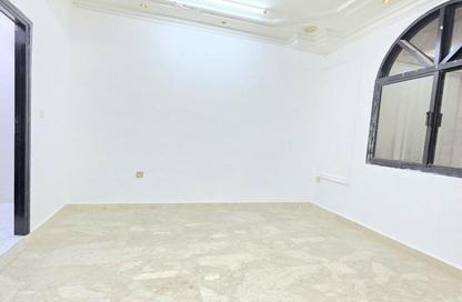 Apartment - Studio - 1 Bathroom for rent in Al Aziziyah - Doha