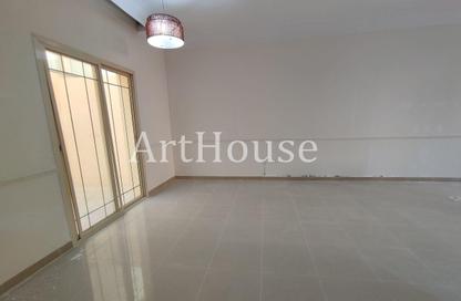 Villa - 3 - 4 for rent in Ain Khalid Gate - Ain Khaled - Doha Villa - 3 - 4 for rent in Ain Khalid Gate - Ain Khaled - Doha