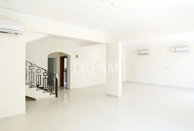62692649 - Property Image 3