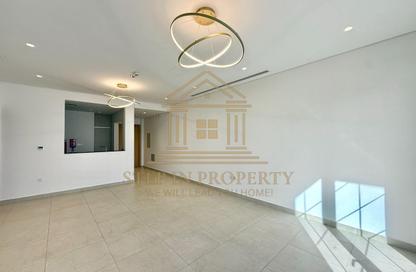 Apartment - 2 Bedrooms - 3 Bathrooms for rent in Floresta Gardens - Floresta Gardens - The Pearl Island - Doha Apartment - 2 Bedrooms - 3 Bathrooms for rent in Floresta Gardens - Floresta Gardens - The Pearl Island - Doha