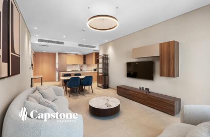 Apartment - 2 Bedrooms - 3 Bathrooms for sale in Marina Tower 12 - Marina District - Lusail