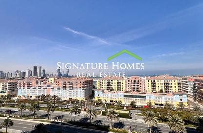 Apartment - 1 Bedroom - 2 Bathrooms for rent in Tower 13 - Porto Arabia - The Pearl Island - Doha