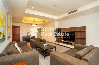 Apartment - 2 - 3 for sale in West Porto Drive - Porto Arabia - The Pearl Island - Doha